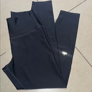 ALO Yoga Black Leggings